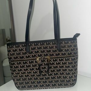 MK purse